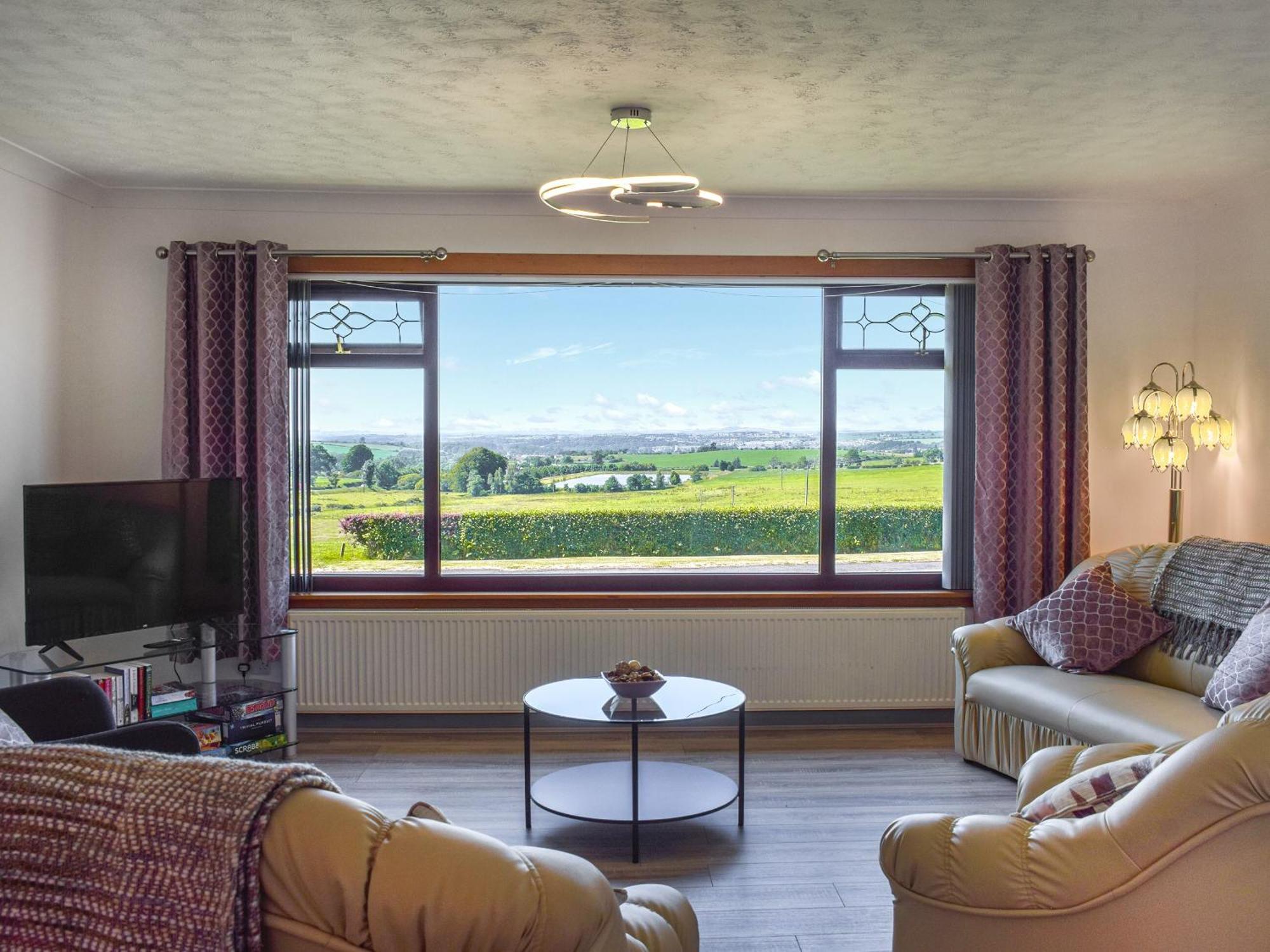 Lowesmuir Cottage Къмнок Екстериор снимка